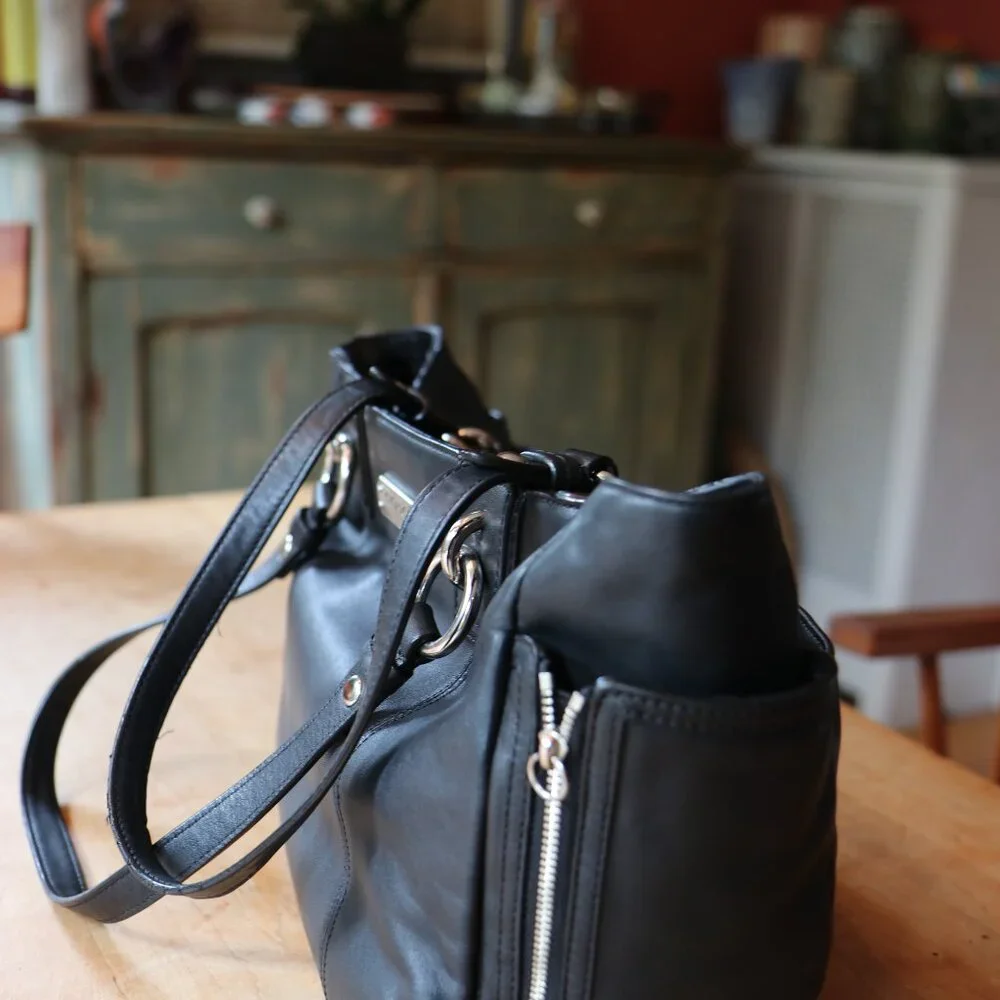 Coach Vintage PreLoved Shoulder Bag Black - Picture 7 of 10
